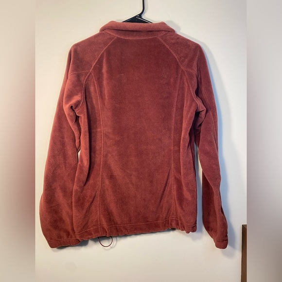 Columbia|| Full Zip Fleece Jacket in Maroon. Size Medium. With elastic. - Picture 5 of 9